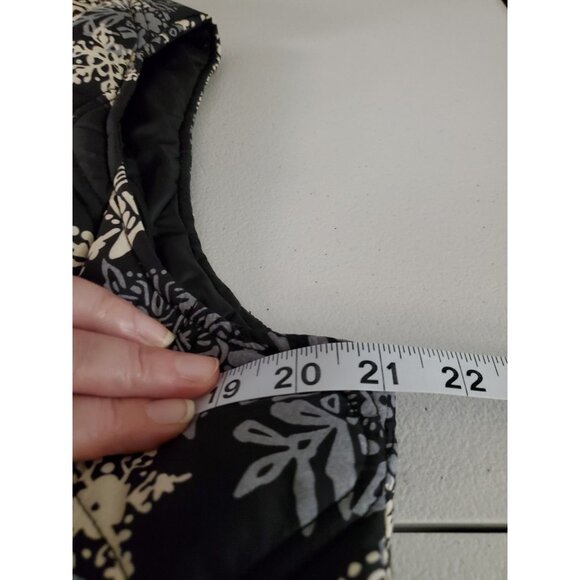 Eddie Bauer Down Vest Womens Large Navy Snowflake Print Full Zip Faux Fur Collar - Picture 11 of 16